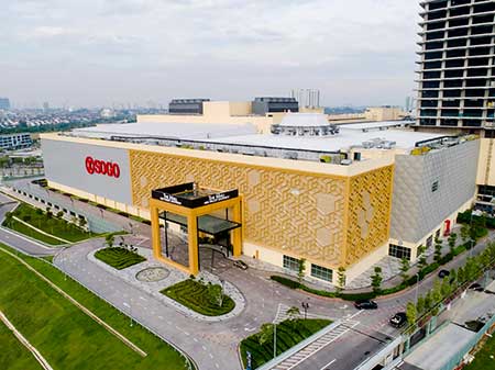 Southkey Megamall in Johor Bahru, Malaysia featuring COLORBOND® steel